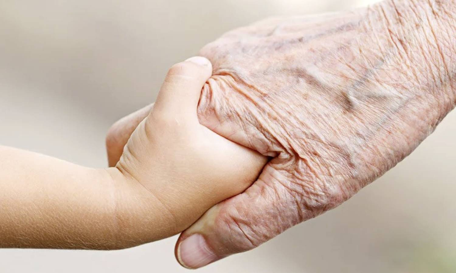 Capital potosina registra aumento en casos de abandono de menores y adultos mayores