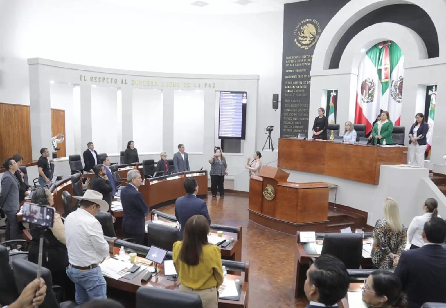 Congreso de San Luis Potosí aprueba reformas electorales y cambios en ayuntamientos