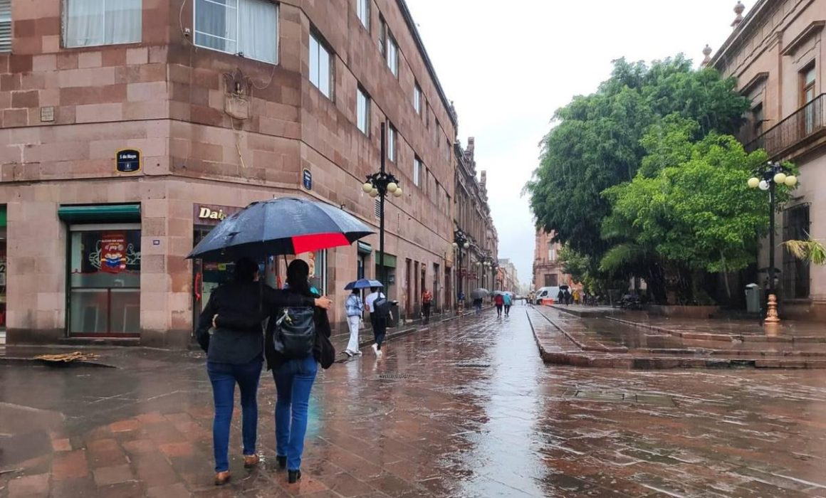 Proponen impulsar la captación de agua de lluvia en edificios públicos de San Luis Potosí