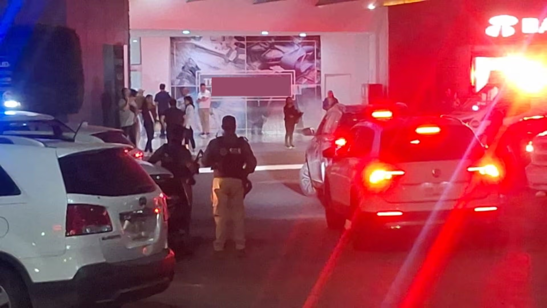 Reportan disparos dentro de centro comercial en San Luis Potosí; investigan los hechos